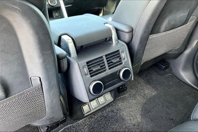 2024 Land Rover Discovery S