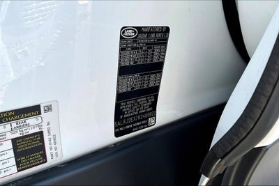 2024 Land Rover Discovery S