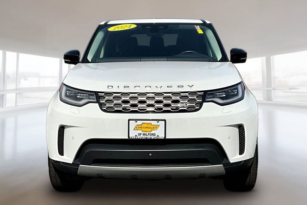 2024 Land Rover Discovery S