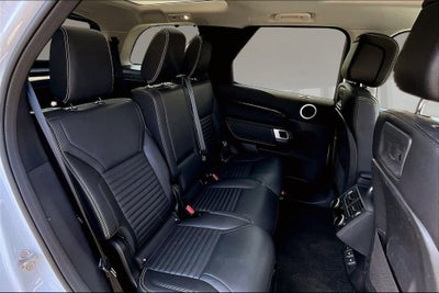 2024 Land Rover Discovery S