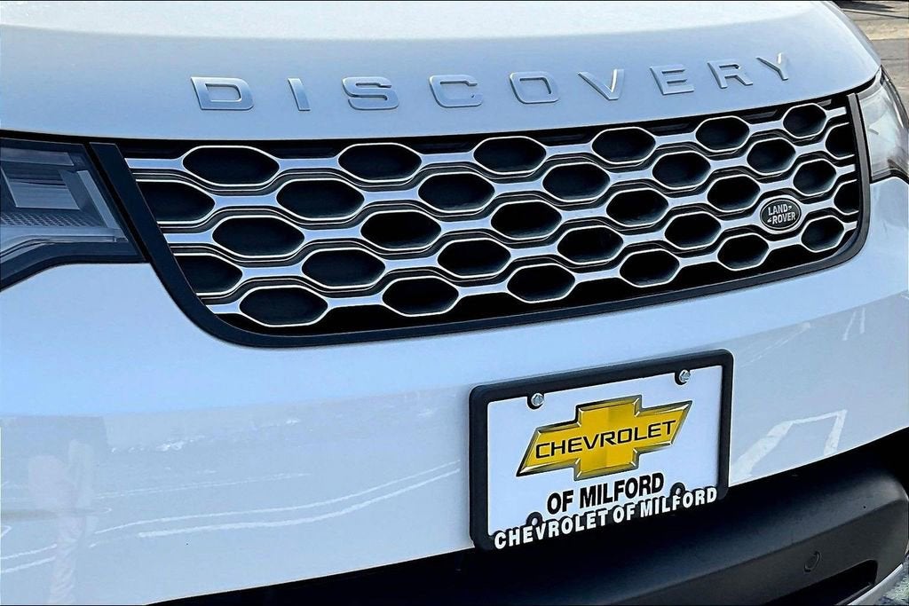 2024 Land Rover Discovery S