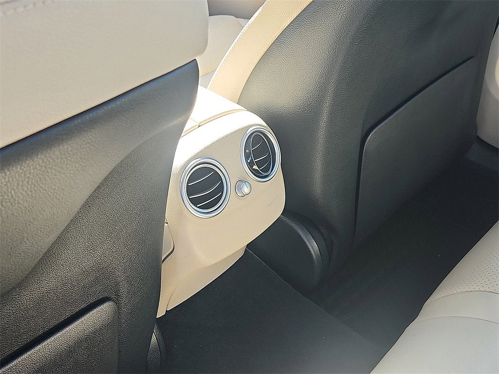 2021 Mercedes-Benz C-Class C 300