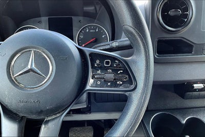 2022 Mercedes-Benz Sprinter Cargo Van 2500 STANDARD ROO