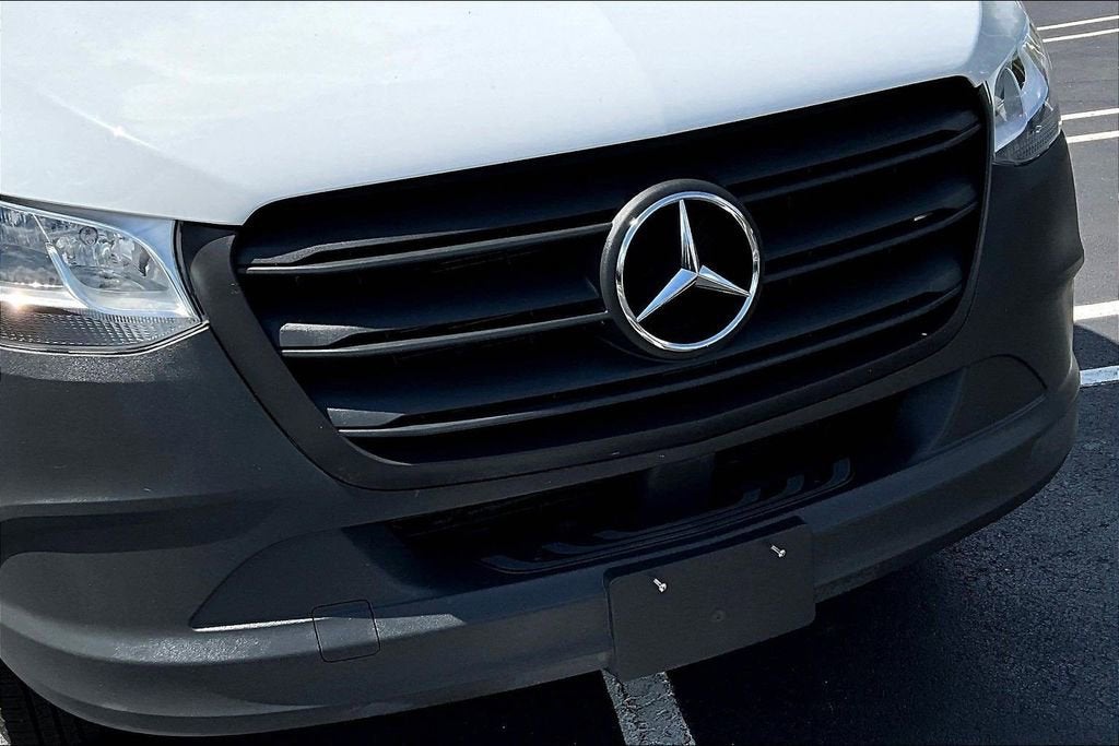 2022 Mercedes-Benz Sprinter Cargo Van 2500 STANDARD ROO