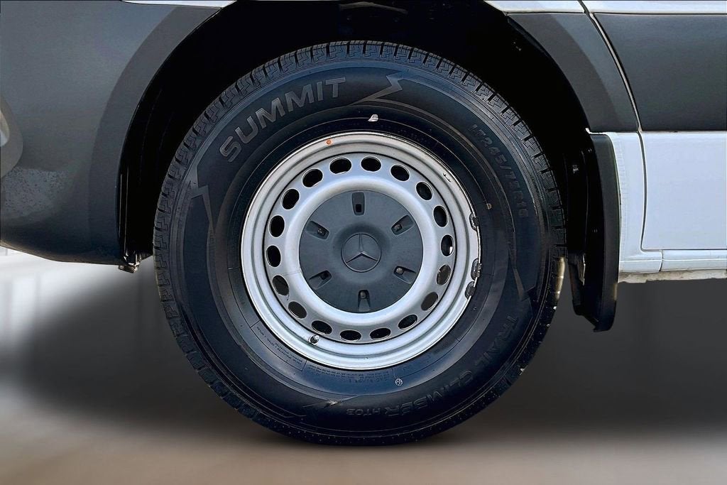 2022 Mercedes-Benz Sprinter Cargo Van 2500 STANDARD ROO