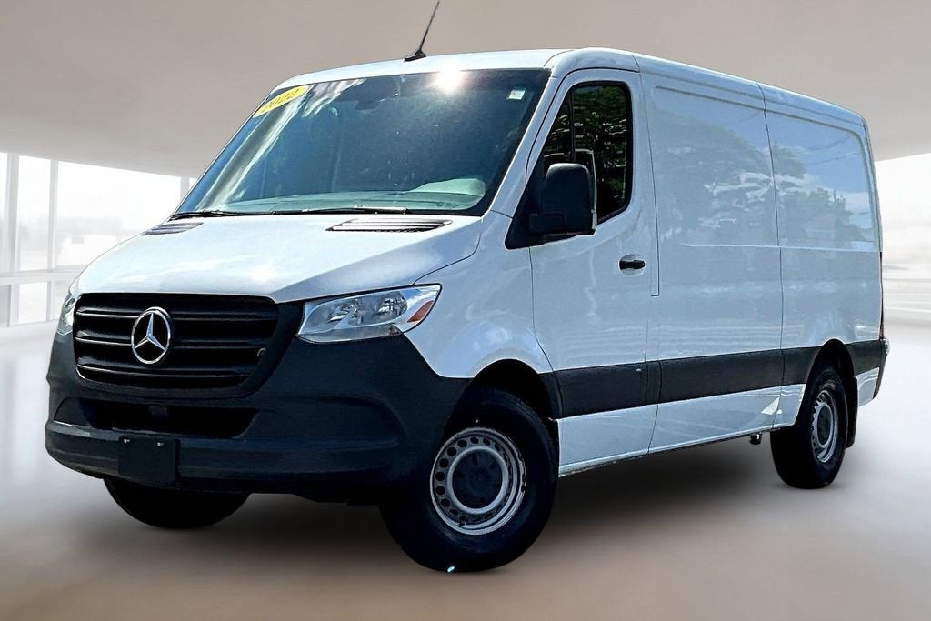 2022 Mercedes-Benz Sprinter Cargo Van 2500 STANDARD ROO