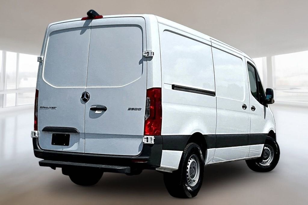 2022 Mercedes-Benz Sprinter Cargo Van 2500 STANDARD ROO