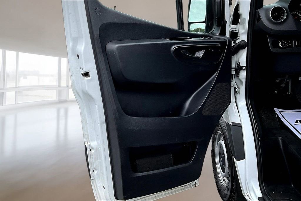 2025 Mercedes-Benz Sprinter Cargo Van Base