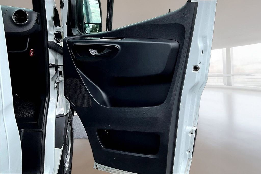2025 Mercedes-Benz Sprinter Cargo Van Base