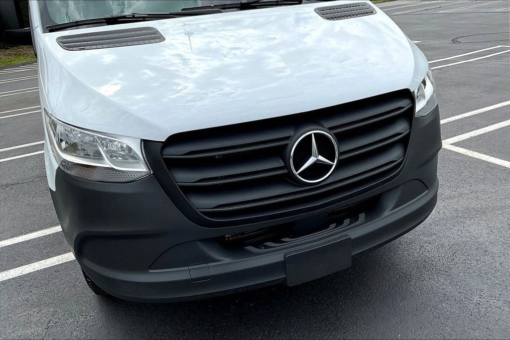 2025 Mercedes-Benz Sprinter Cargo Van Base