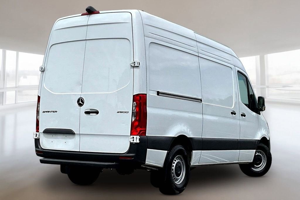 2025 Mercedes-Benz Sprinter Cargo Van Base