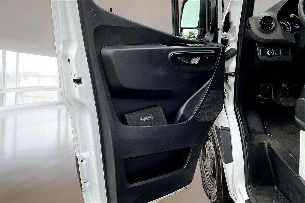 2025 Mercedes-Benz Sprinter Cargo Van Base