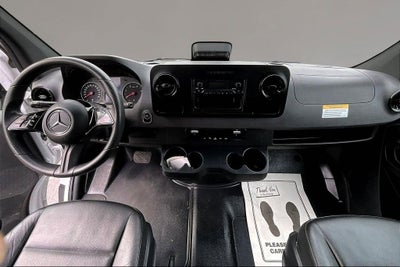 2025 Mercedes-Benz Sprinter Cargo Van Base