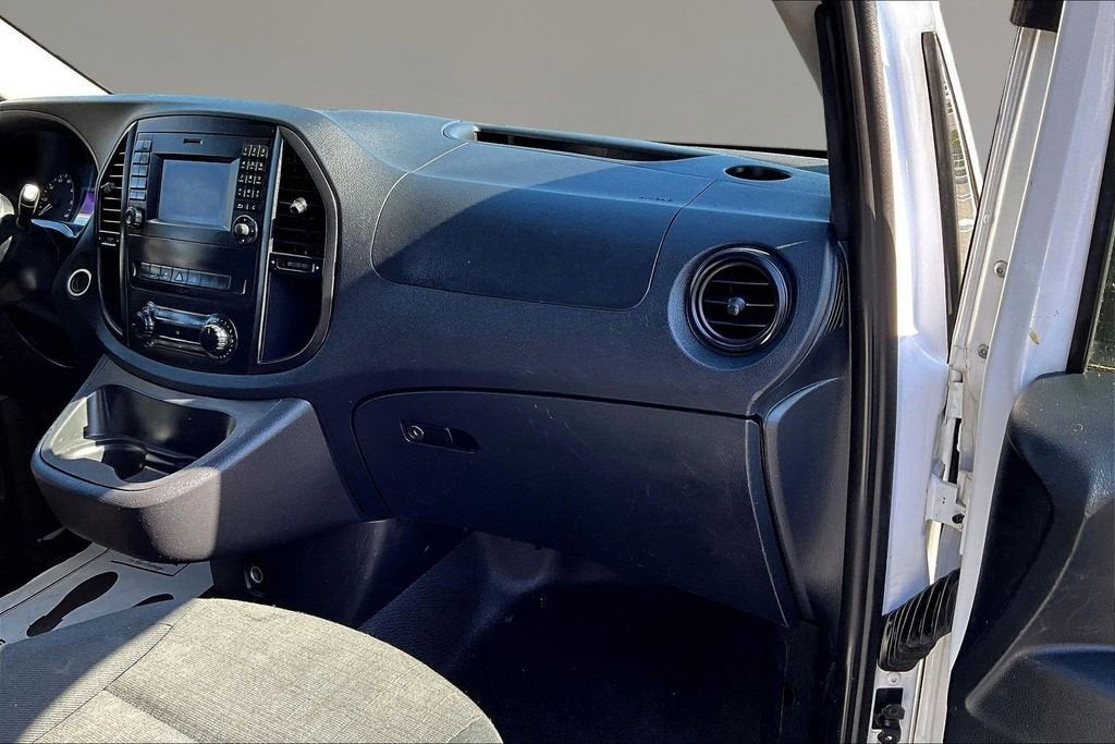 2019 Mercedes-Benz Metris Cargo Van STANDARD ROOF 126