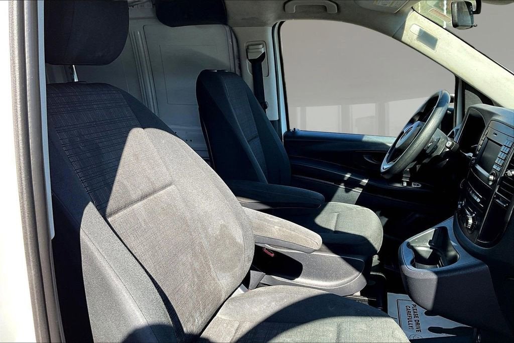 2019 Mercedes-Benz Metris Cargo Van STANDARD ROOF 126
