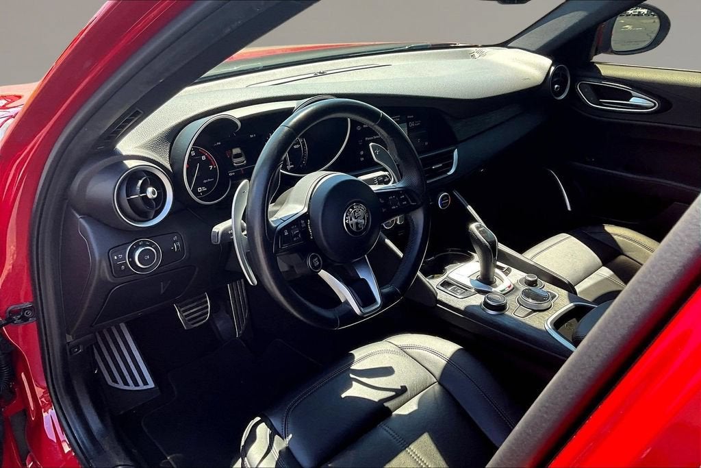 2022 Alfa Romeo Giulia 4DR SDN AWD