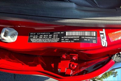 2022 Alfa Romeo Giulia 4DR SDN AWD