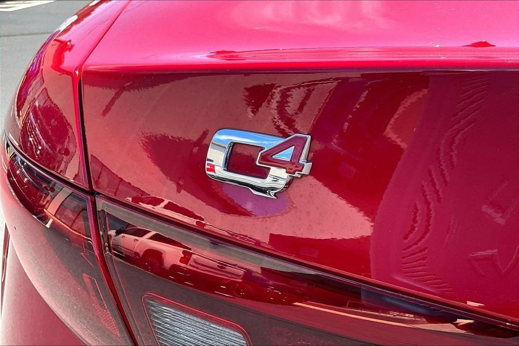 2022 Alfa Romeo Giulia 4DR SDN AWD