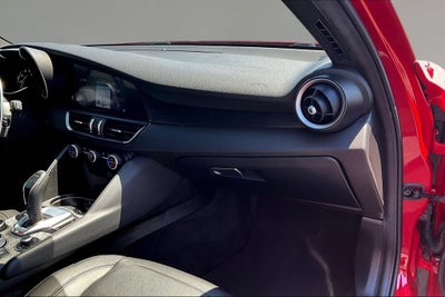 2022 Alfa Romeo Giulia 4DR SDN AWD